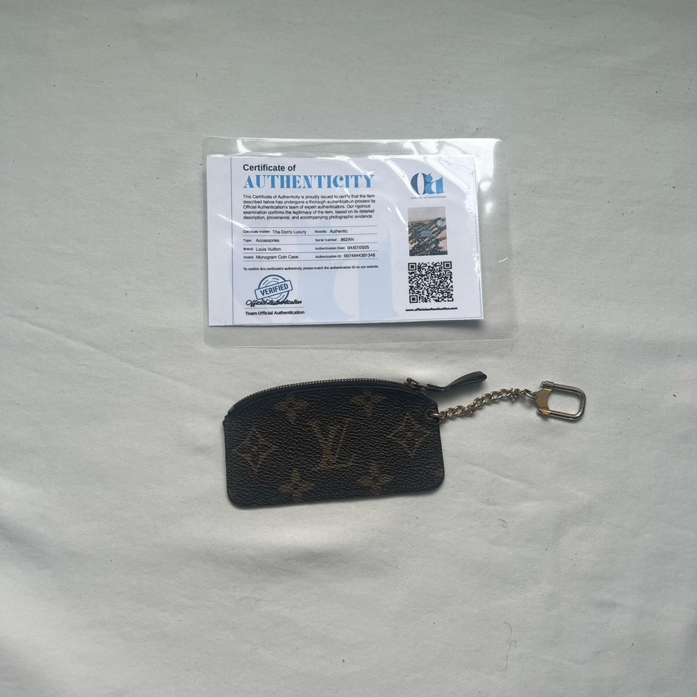 Louis Vuitton Brown Monogram Keychain pouch - Picture 2 of 3